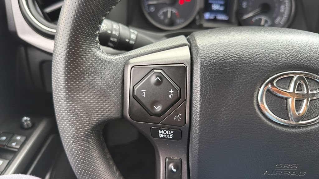 Used 2023 Toyota Tacoma TRD Off-Road w/ Advanced Technology Package AWD/4WD image 24