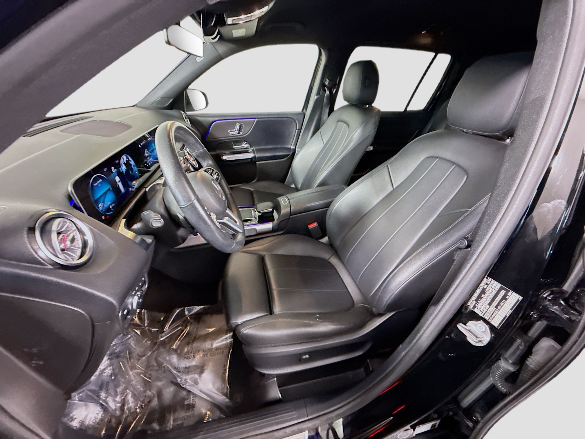 Used 2020 Mercedes-Benz GLB 250 image 22