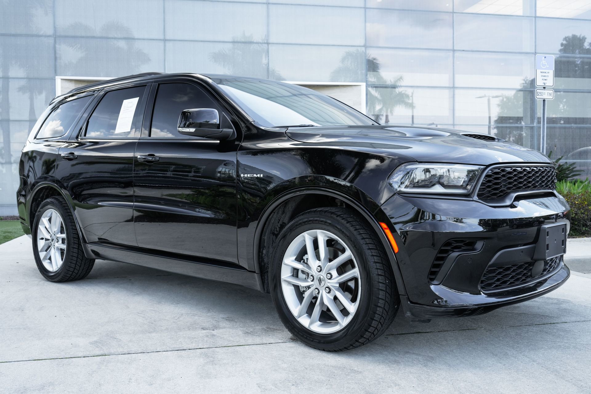 Used 2024 Dodge Durango R/T image 3