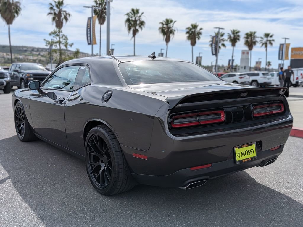 Certified 2016 Dodge Challenger R/T Scat Pack w/ Leather Interior Group image 3