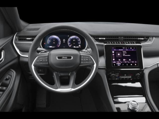 New 2027 Jeep Grand Cherokee L Summit w/ Advanced Protech Group IV AWD/4WD image 4