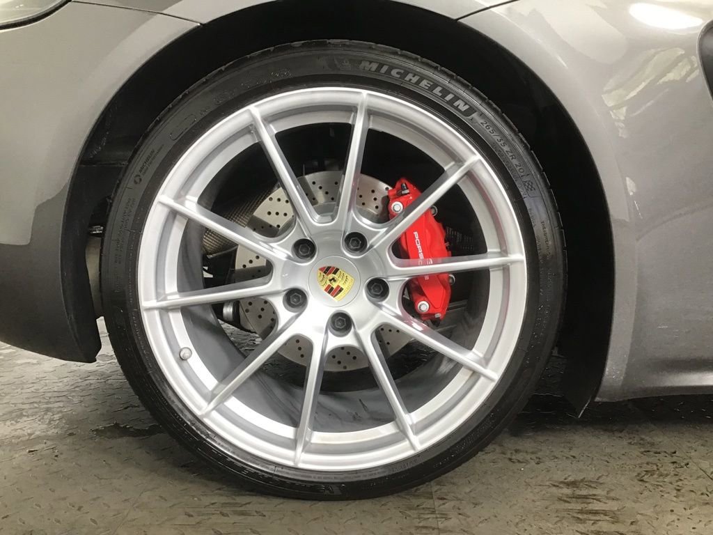 Certified 2024 Porsche 718 Cayman GTS RWD image 13