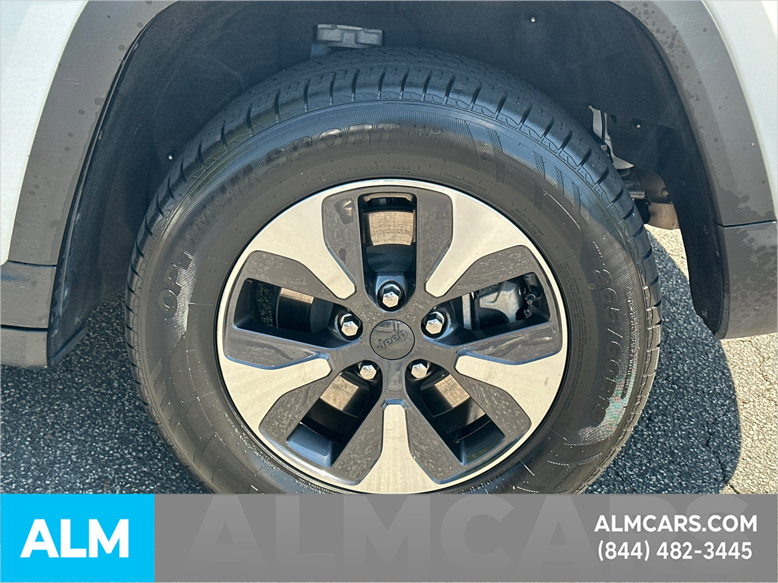 Used 2024 Jeep Grand Cherokee Limited 4xe AWD/4WD image 23