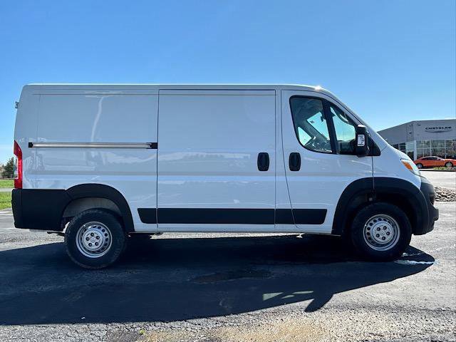 New 2025 RAM ProMaster 1500 w/ Cold Weather Group image 2