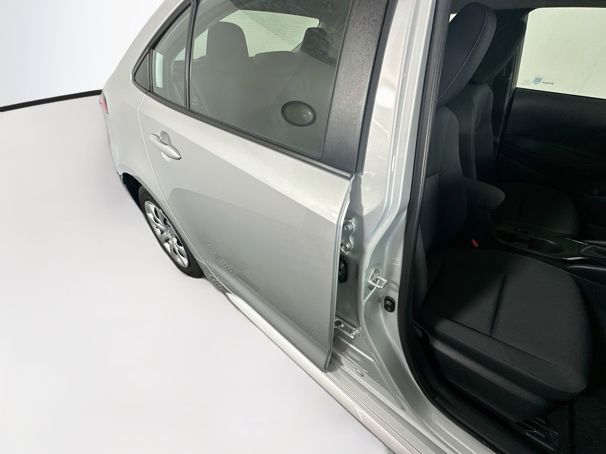 Used 2023 Toyota Corolla LE FWD image 27