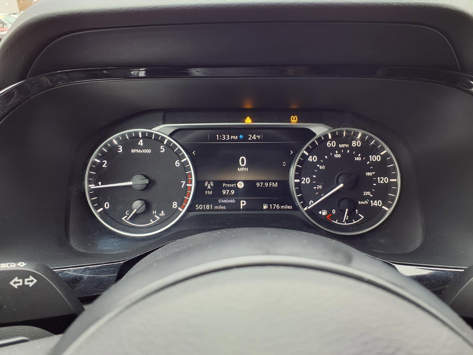 Used 2024 Nissan Pathfinder SV image 17