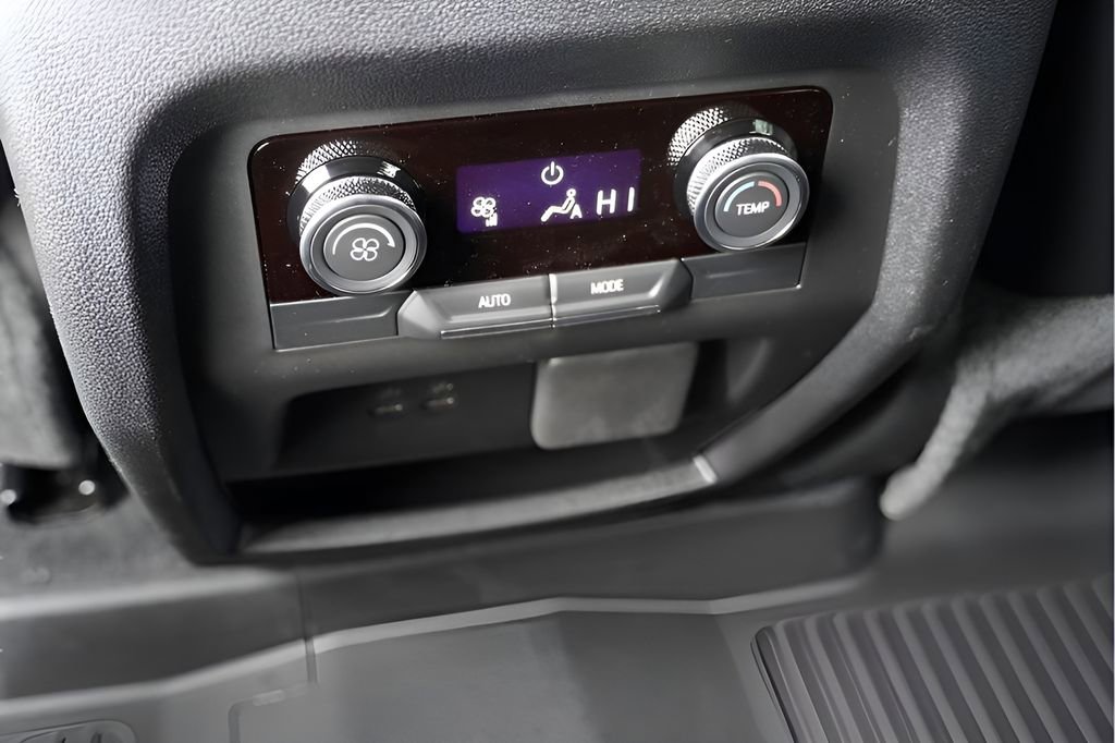 New 2026 Buick Enclave Sport Touring w/ Power Package image 21
