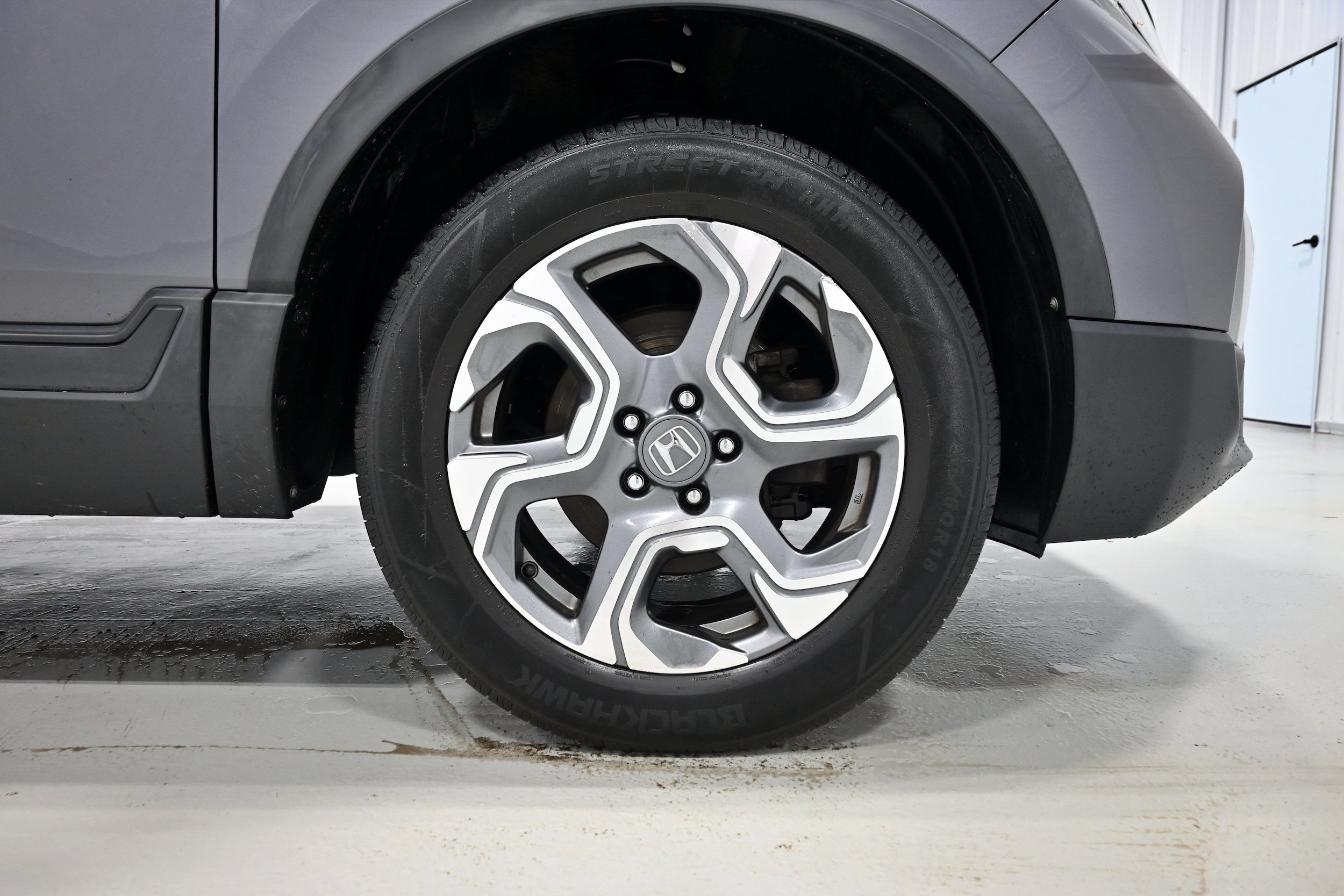 Used 2018 Honda CR-V EX image 32