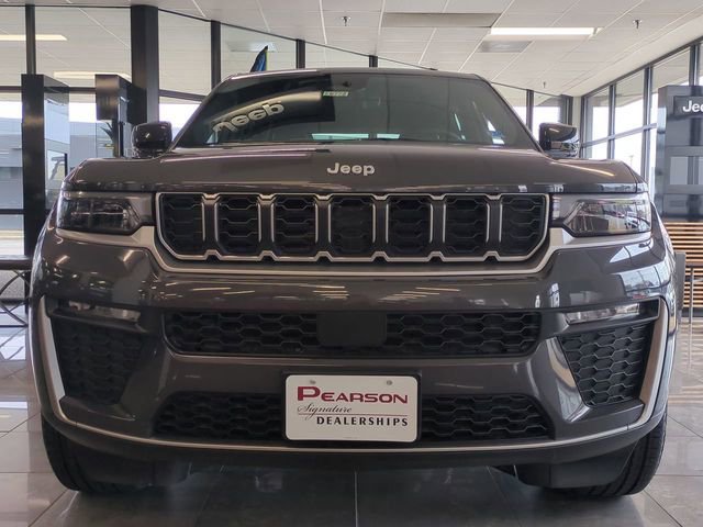 New 2026 Jeep Grand Cherokee Limited image 9