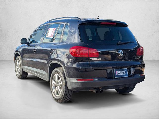 Used 2016 Volkswagen Tiguan S image 8