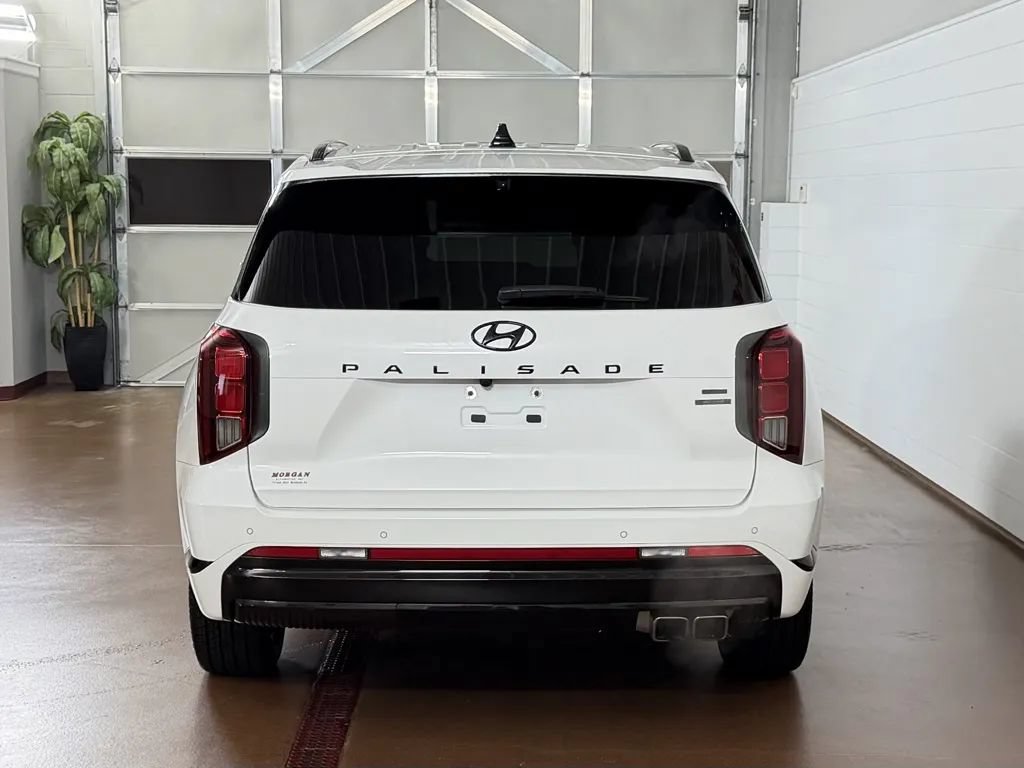 Used 2024 Hyundai Palisade Calligraphy AWD/4WD image 4