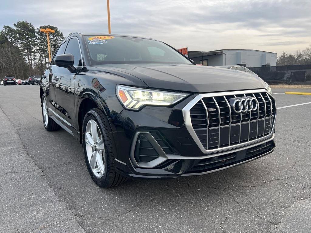 Used 2023 Audi Q3 2.0T Premium Plus w/ Premium Plus Package image 30
