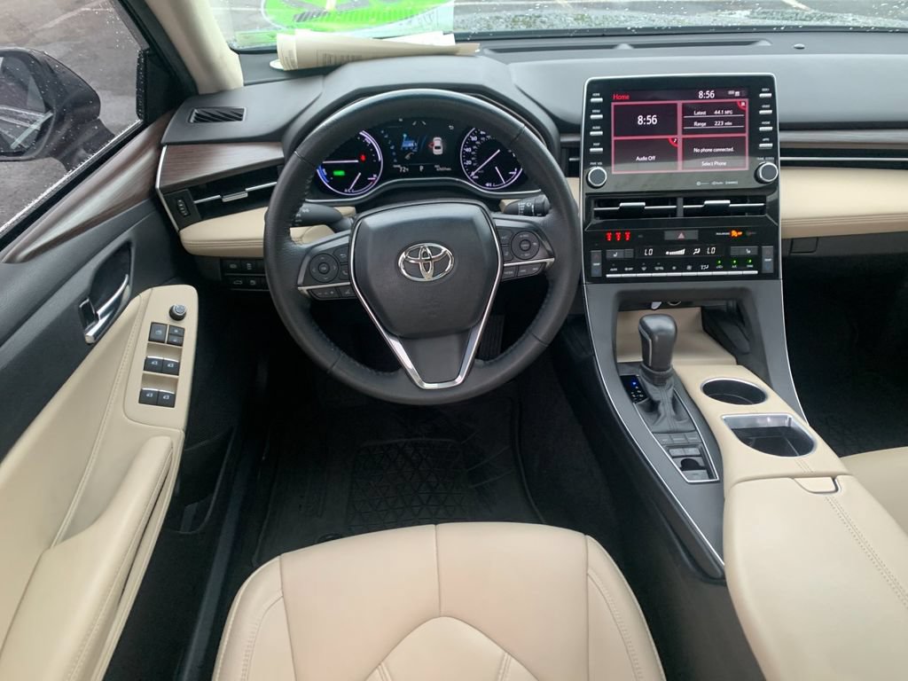 Used 2022 Toyota Avalon XLE w/ Moonroof Package FWD image 17