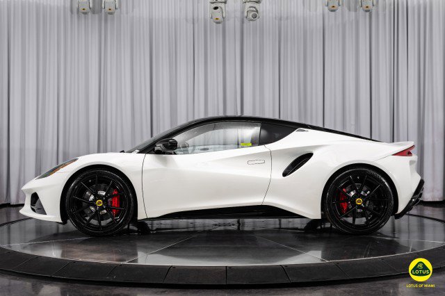 New 2025 Lotus Emira image 9