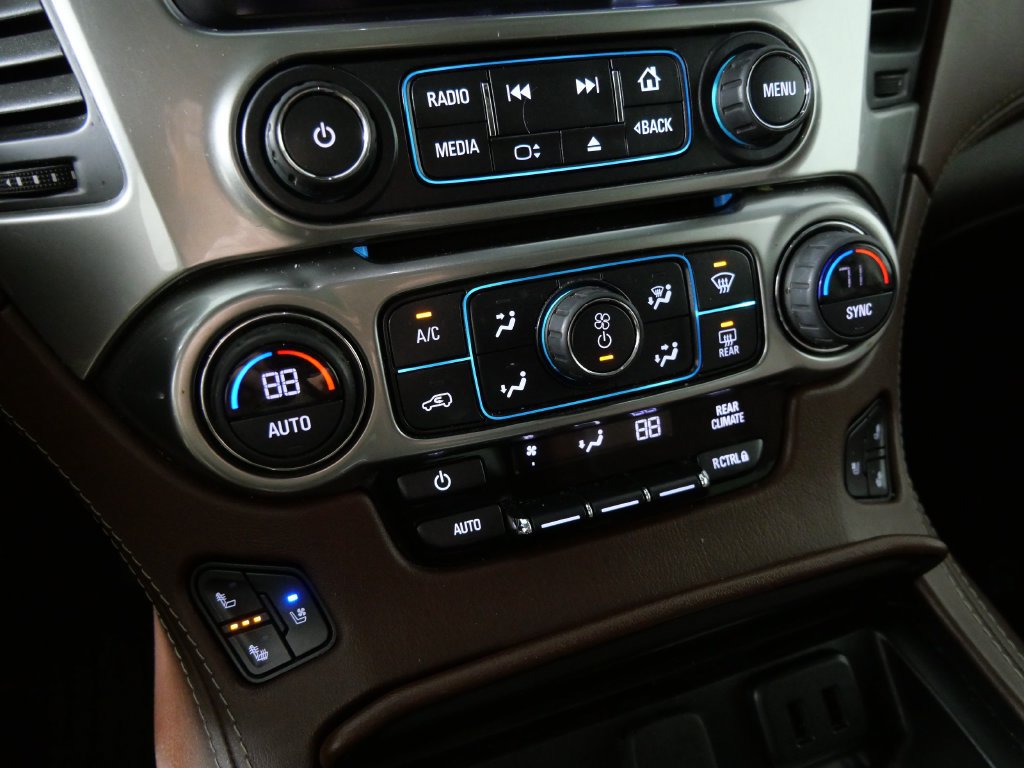 Used 2019 Chevrolet Tahoe Premier AWD/4WD image 29