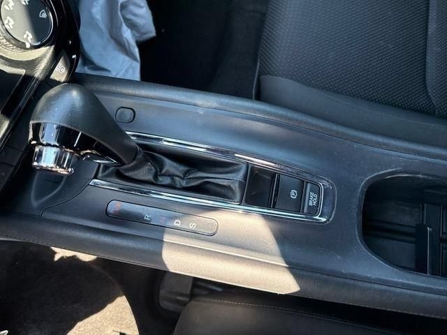 Used 2020 Honda HR-V Sport image 12