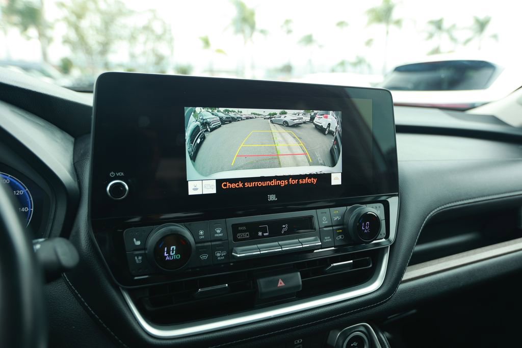 Used 2024 Toyota Grand Highlander FWD image 23