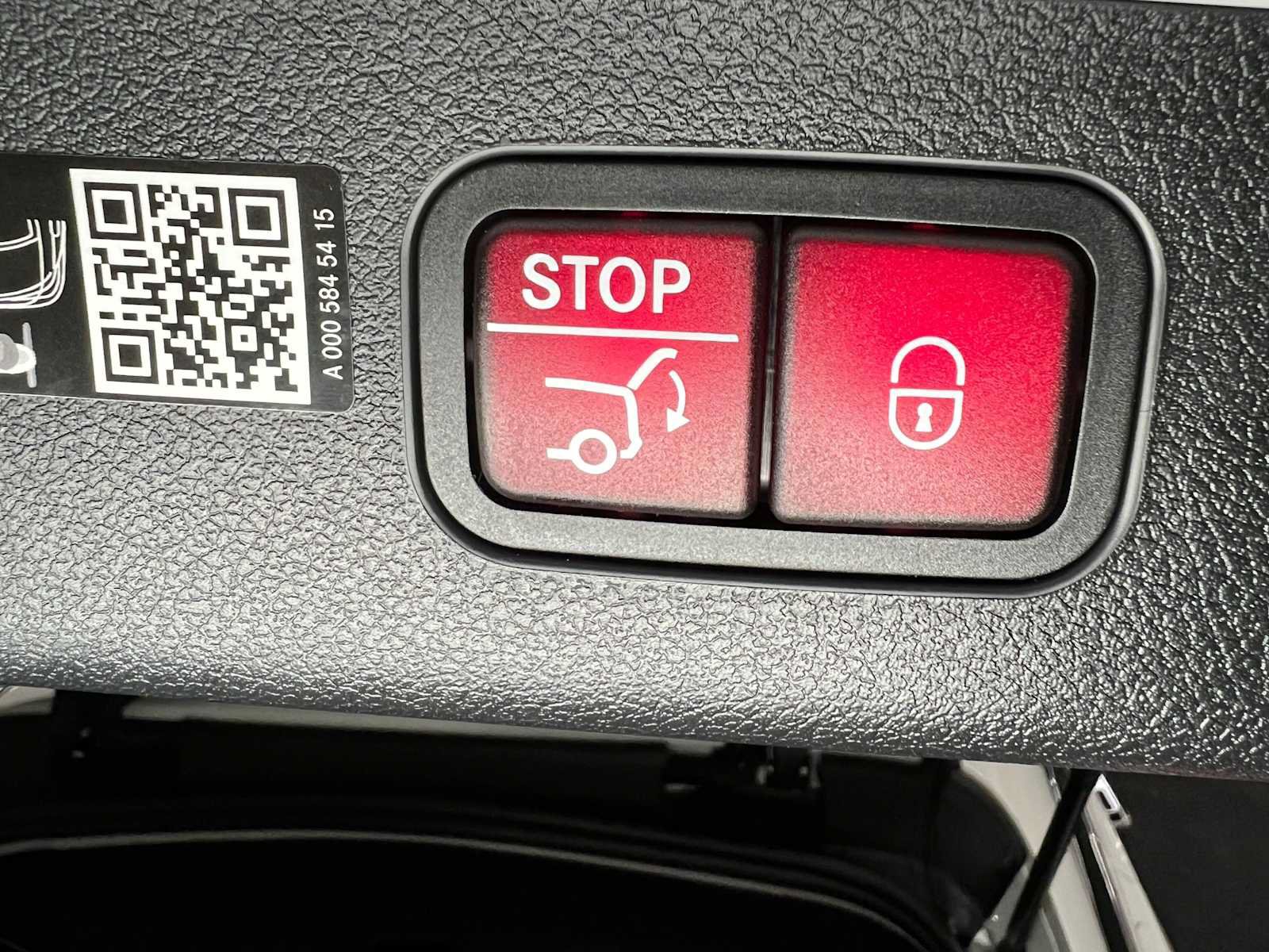 Certified 2026 Mercedes-Benz E 450 4MATIC All-Terrain Wagon image 18