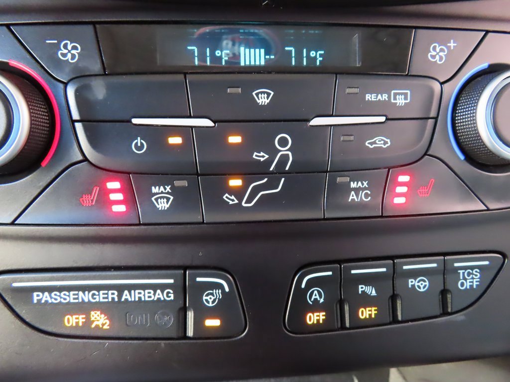 Used 2018 Ford Escape Titanium w/ Ford Safe & Smart Package image 9