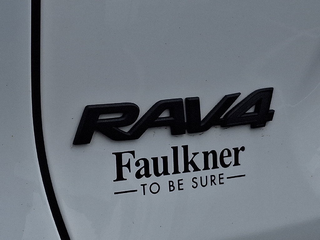 Used 2024 Toyota RAV4 Adventure AWD/4WD image 32