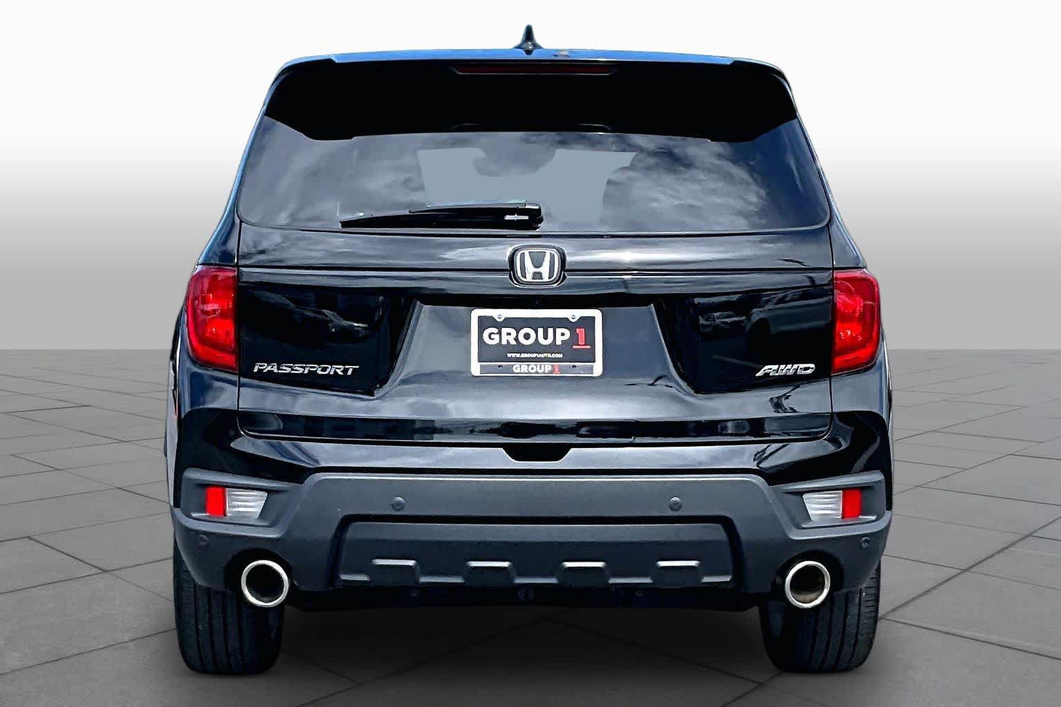 Used 2024 Honda Passport EX-L image 5