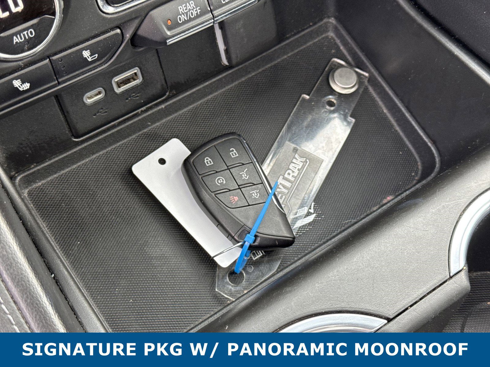 Used 2021 Chevrolet Tahoe LT w/ LT Signature Package AWD/4WD image 37