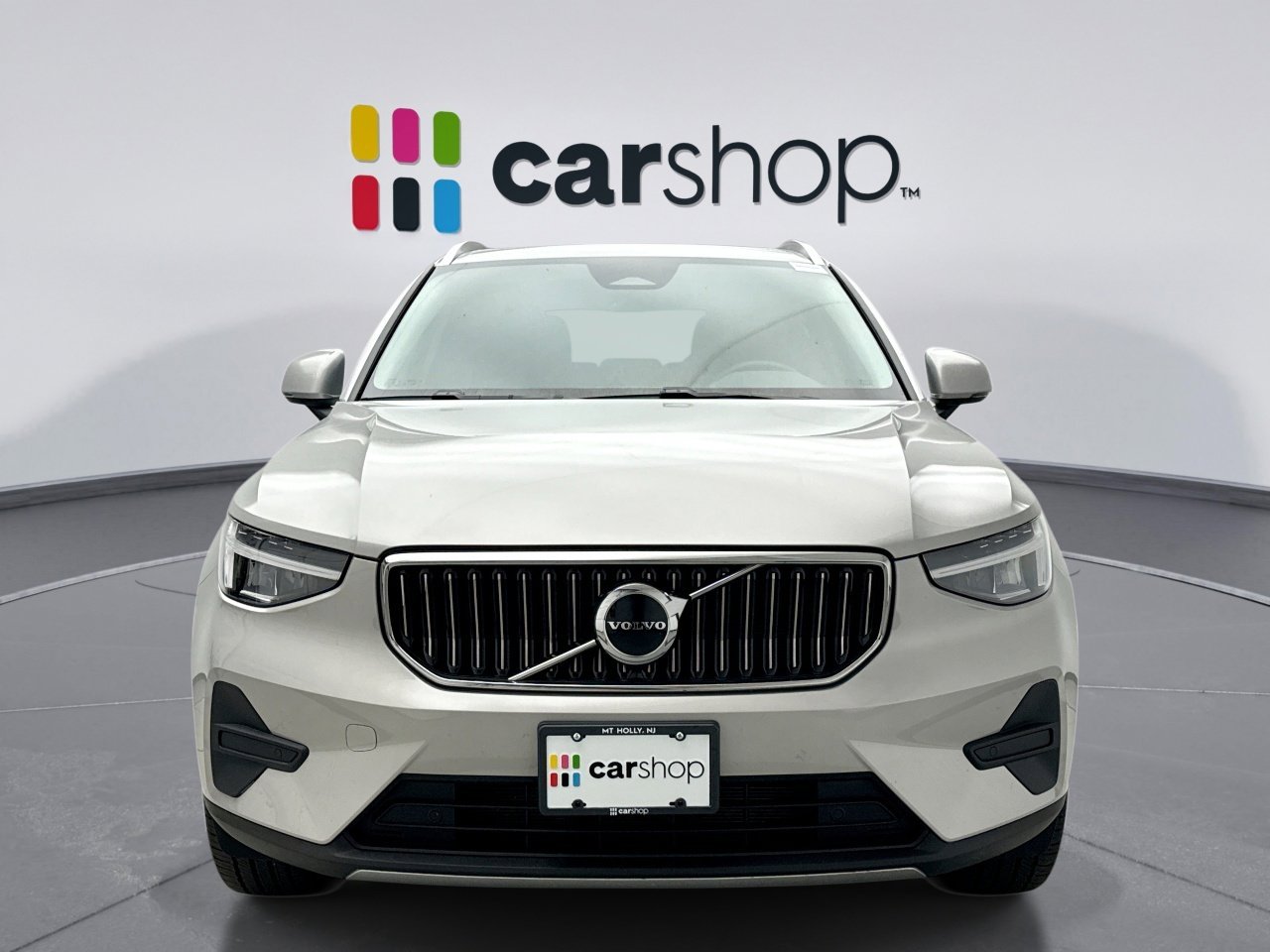 Used 2025 Volvo XC40 B5 Core AWD/4WD image 8