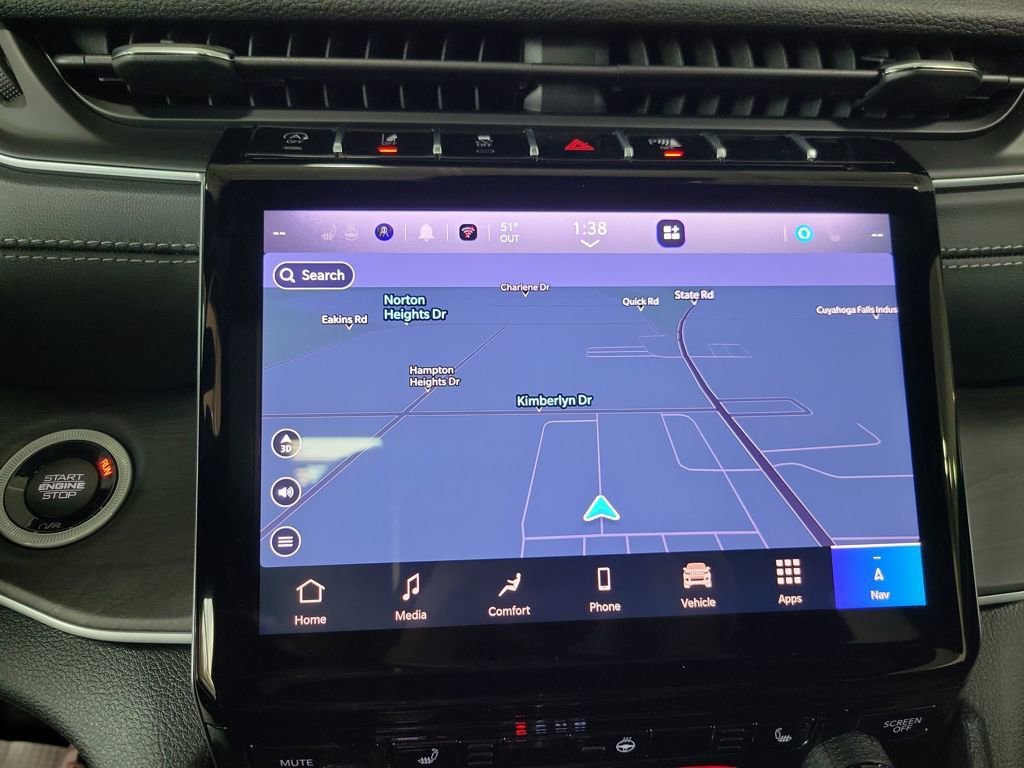 New 2025 Jeep Grand Cherokee L Limited w/ Black Appearance Package image 22