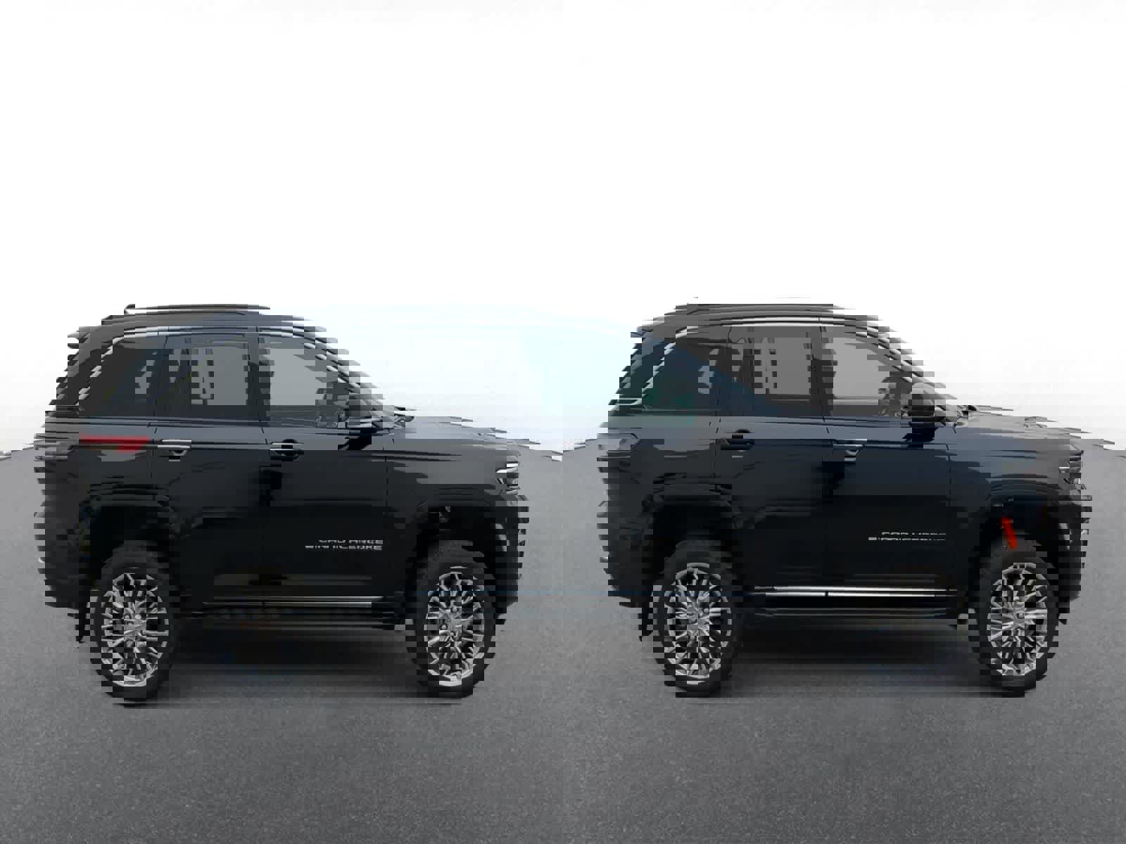 Certified 2024 Jeep Grand Cherokee Summit w/ Adv Protech Group IV image 9