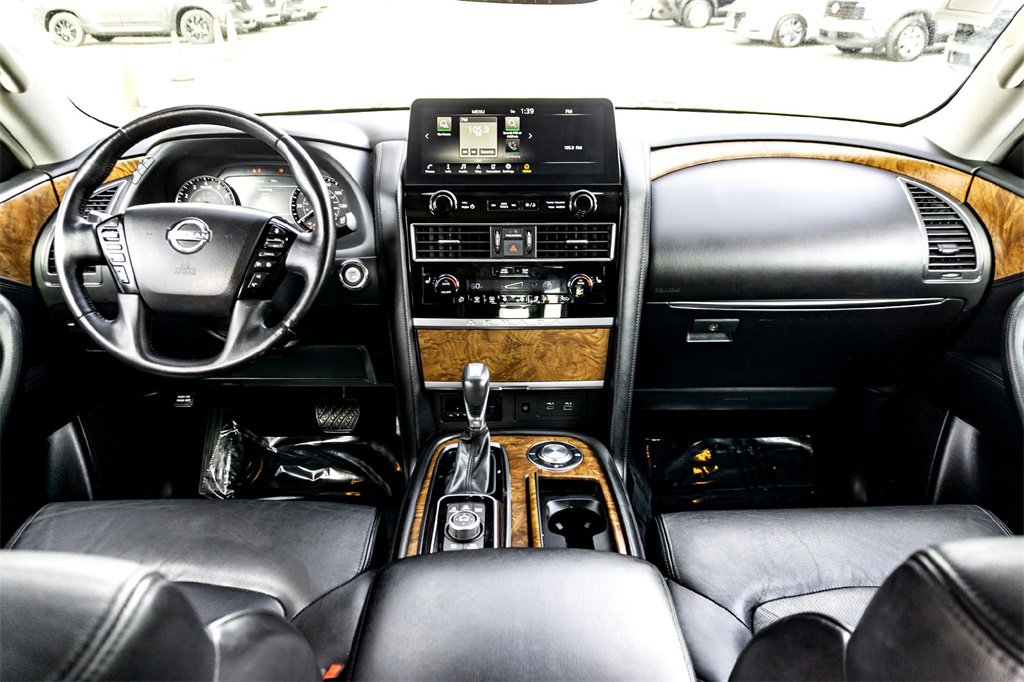 Used 2023 Nissan Armada SL w/ Captain's Chairs Package image 29