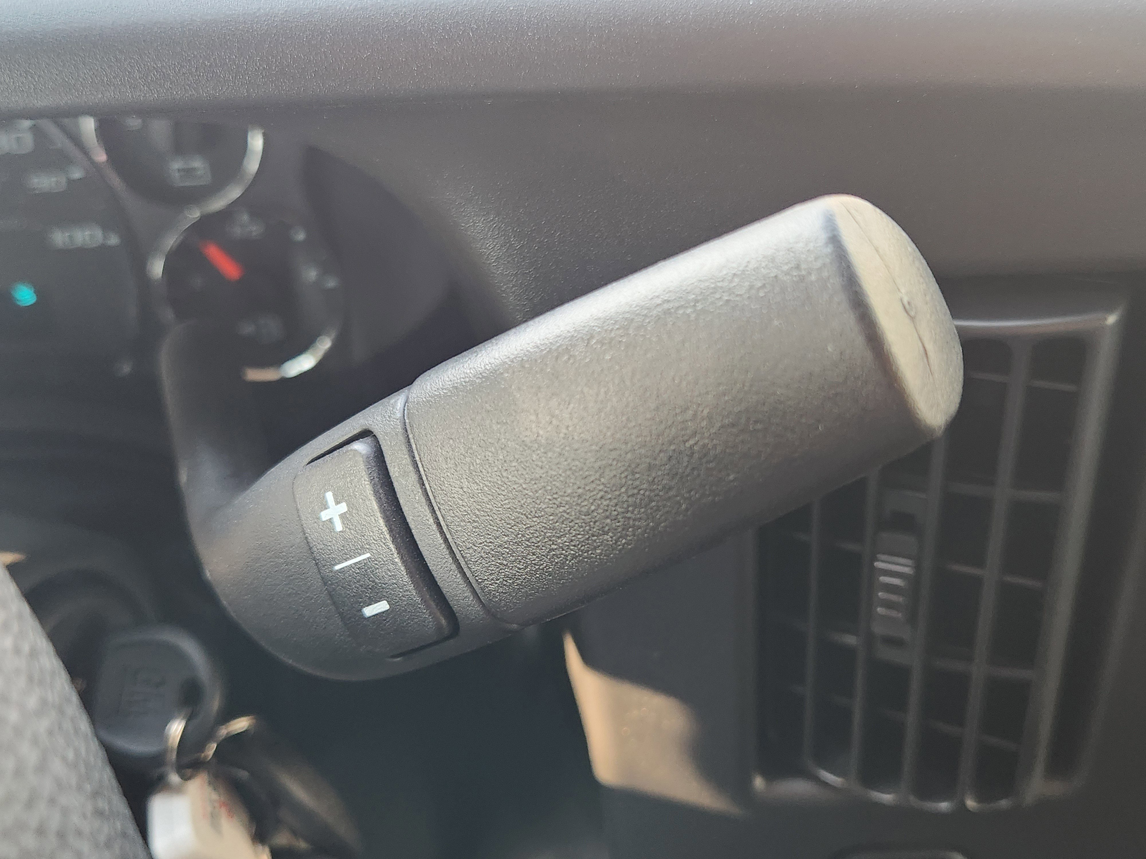 New 2025 Chevrolet Express 2500 w/ Safety Package image 22