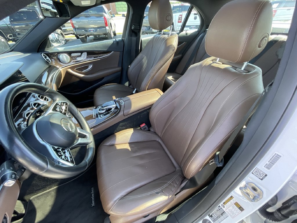 Used 2020 Mercedes-Benz E 350 Sedan image 18