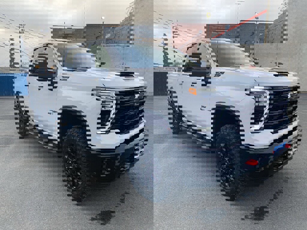 New 2026 Chevrolet Silverado 2500 LT w/ Trail Boss Package image 9