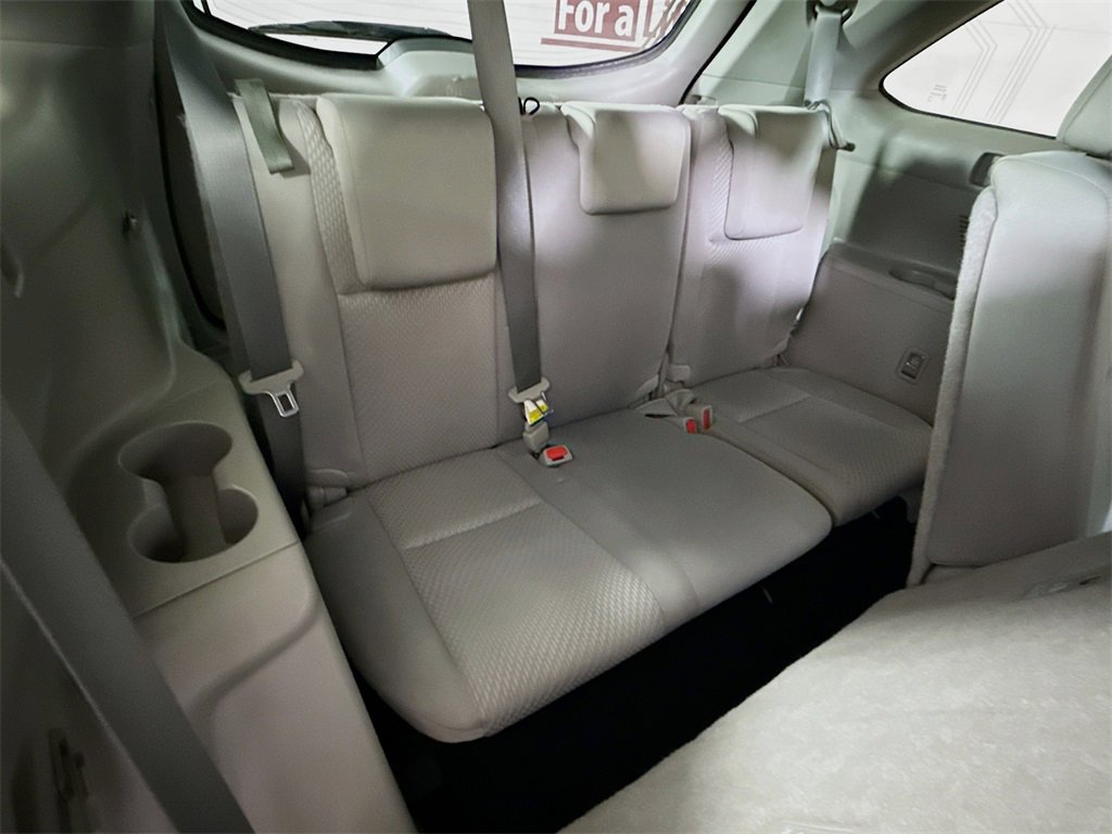 Certified 2019 Toyota Highlander LE image 30