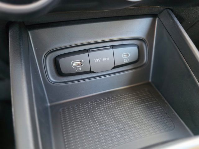New 2026 Hyundai Venue SE FWD image 28