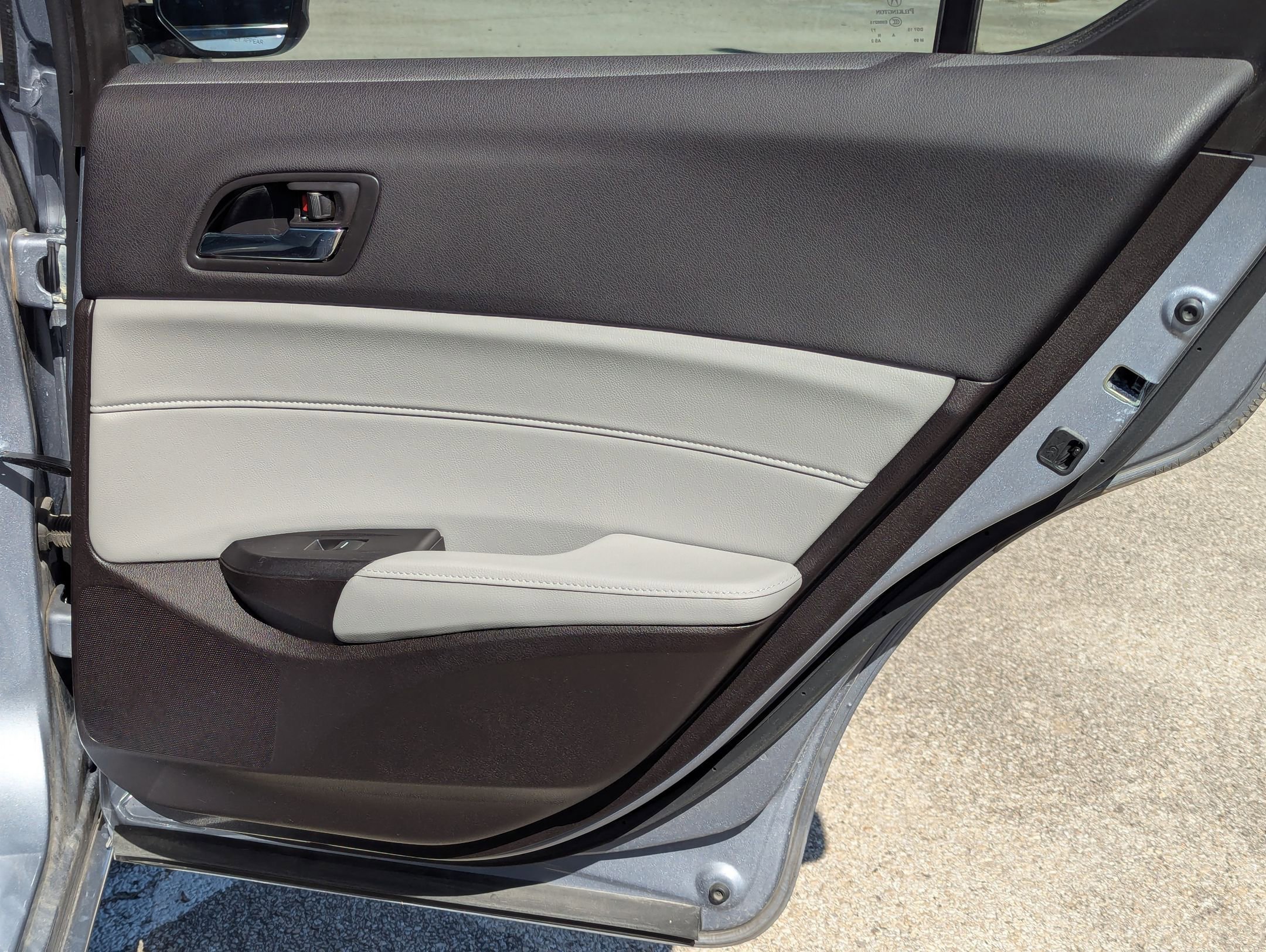 Certified 2016 Acura ILX w/Technology Plus Pkg image 25