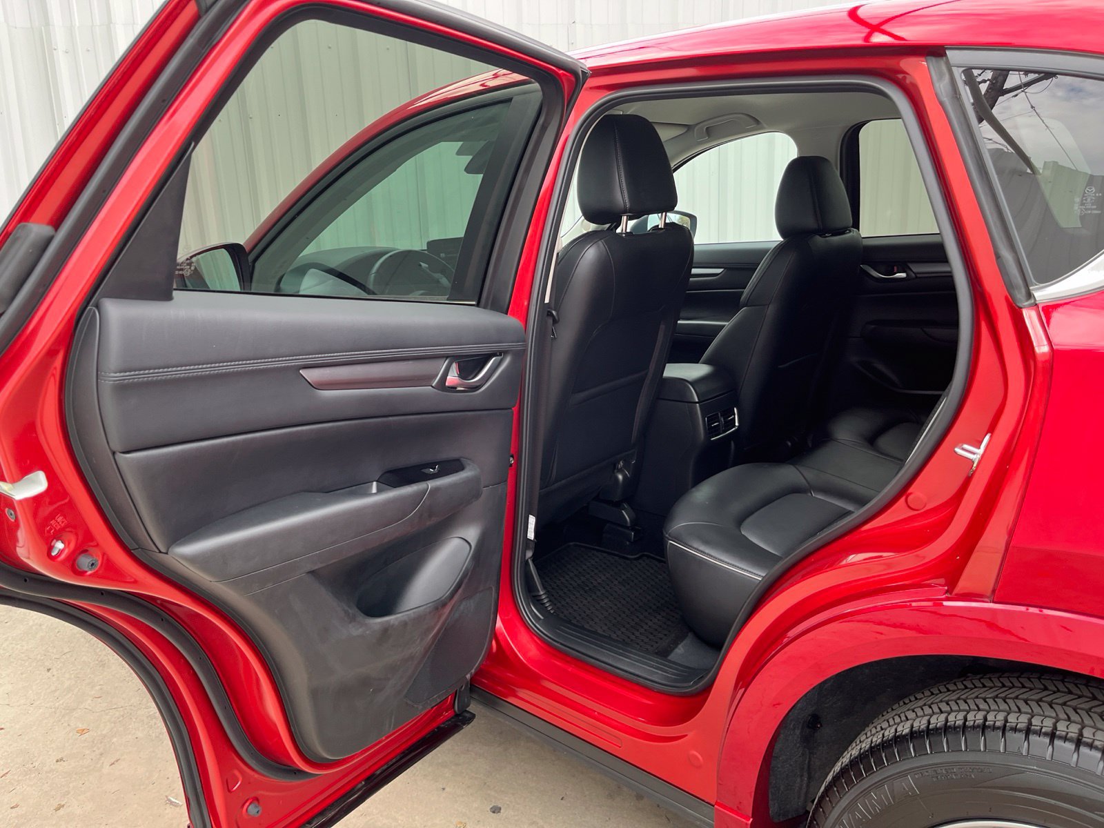 Used 2025 MAZDA CX-5 AWD 2.5 S w/ Select Package image 13