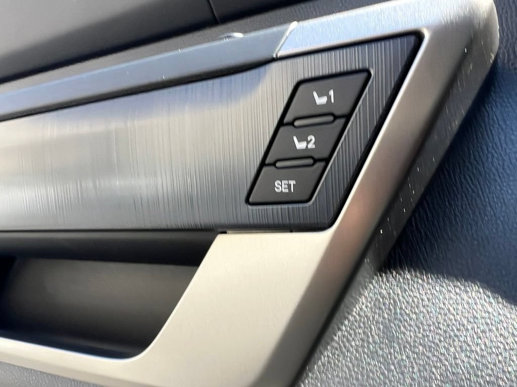 New 2026 Toyota Tundra Platinum AWD/4WD image 39