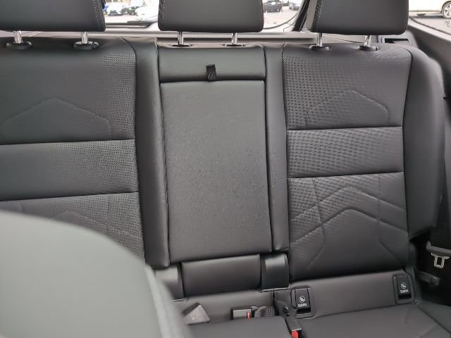 Used 2023 BMW X1 xDrive28i w/ Premium Package image 27