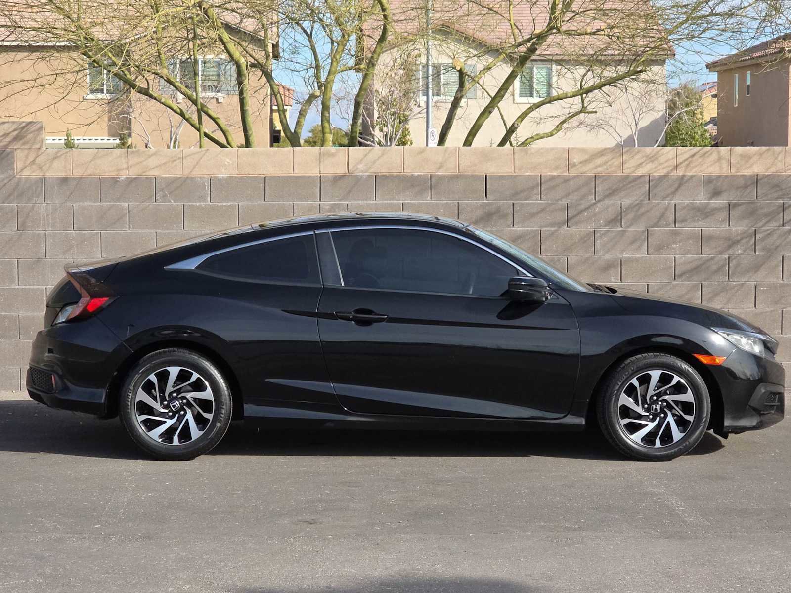 Used 2017 Honda Civic LX-P image 10