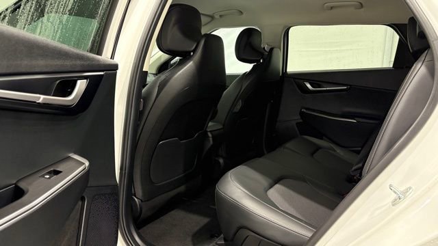 Used 2024 Kia EV6 Light image 15