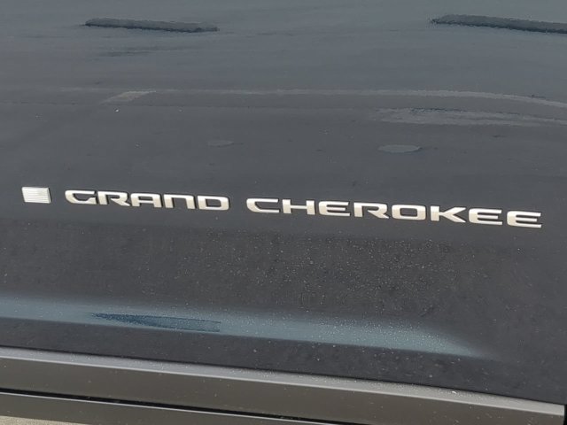 New 2027 Jeep Grand Cherokee L Limited RWD image 13