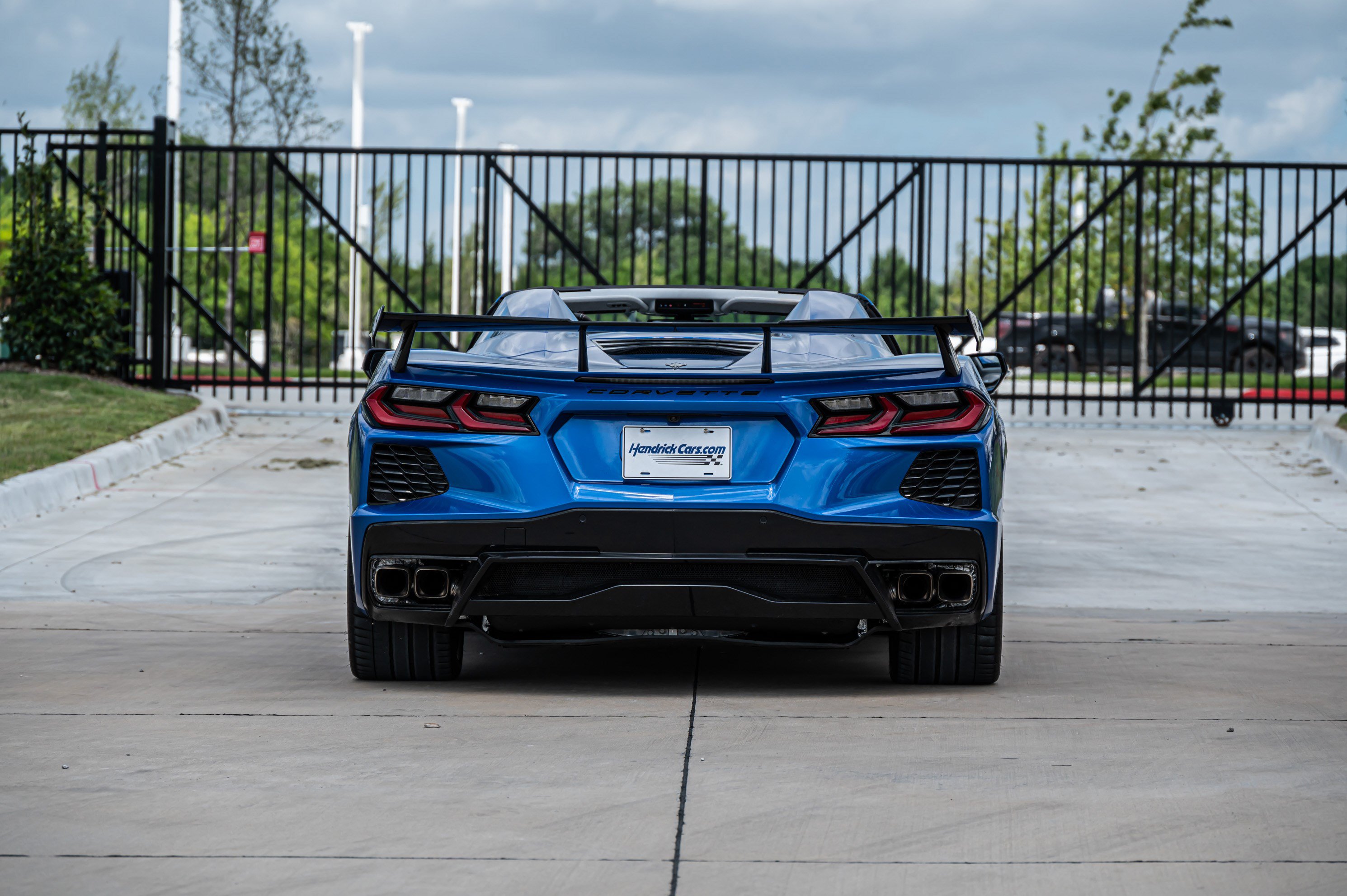 Used 2022 Chevrolet Corvette Stingray Premium Conv w/ Z51 Performance Package RWD image 8