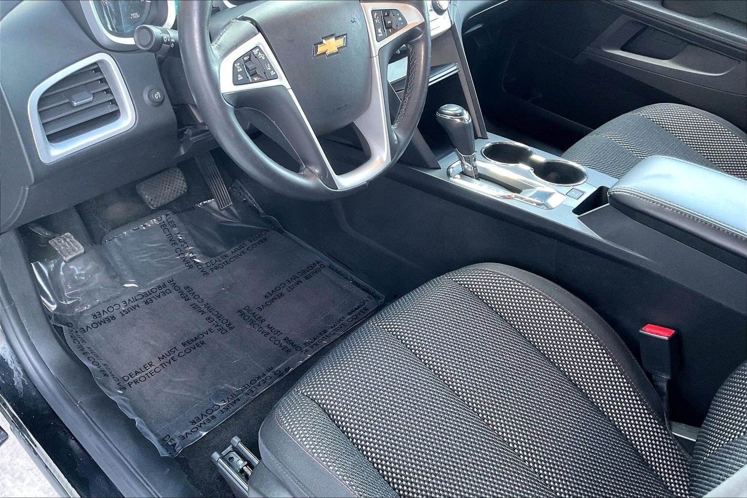 Used 2017 Chevrolet Equinox LT w/ Driver Confidence Package II image 14