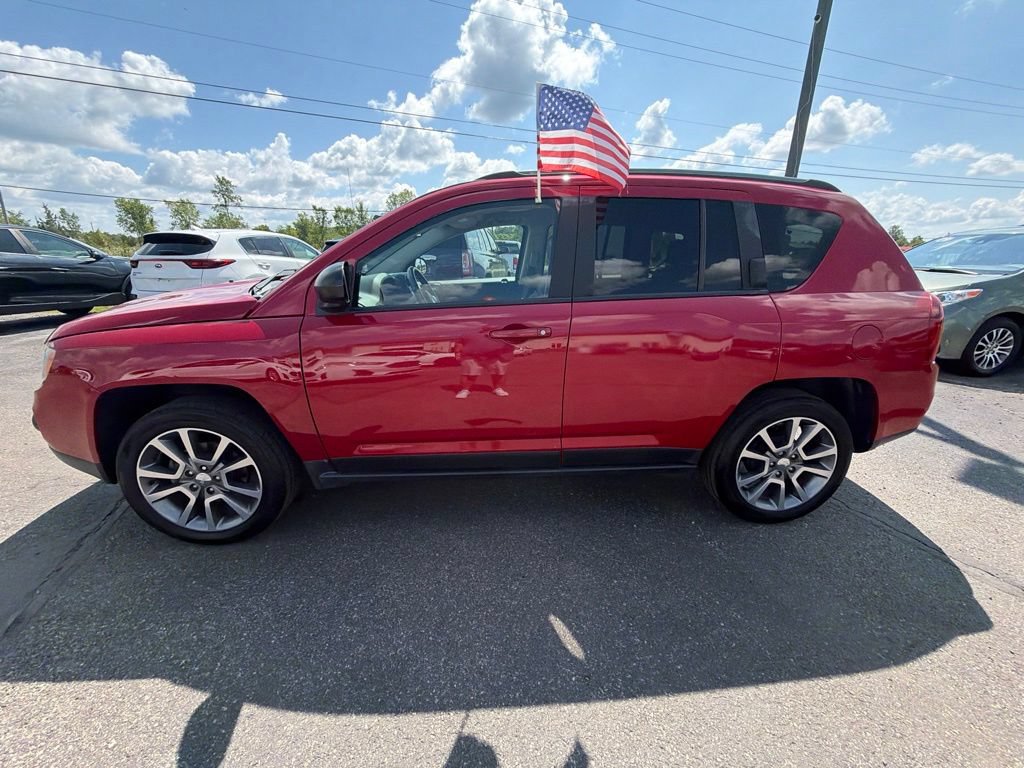 Used 2017 Jeep Compass Sport w/ Power Value Group FWD image 3