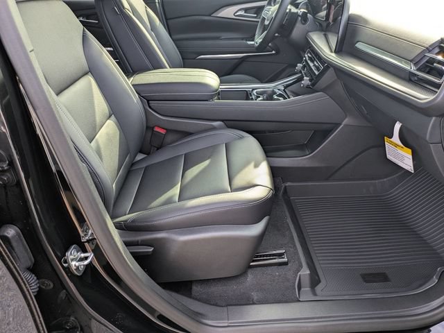 New 2026 Chevrolet Traverse LT w/ Midnight/Sport Edition FWD image 39