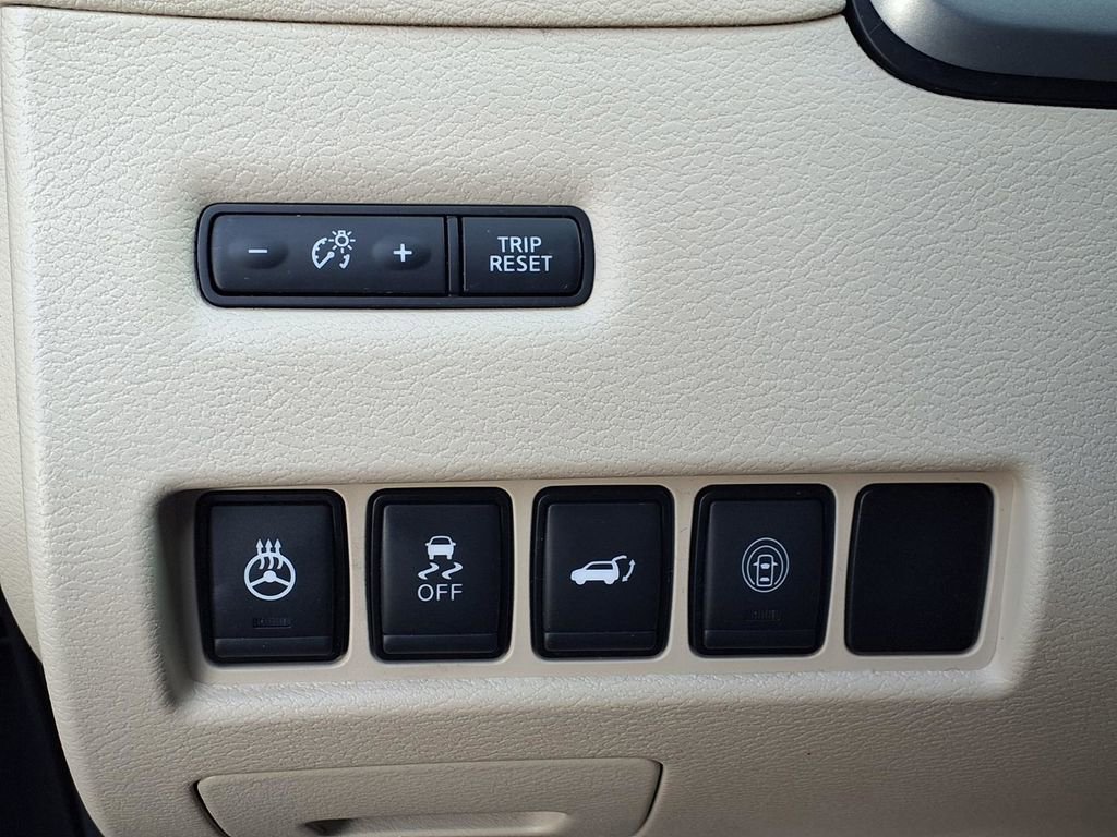Used 2020 Nissan Murano Platinum w/ Cargo Package FWD image 11