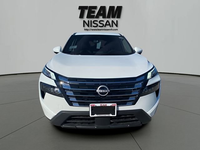 New 2026 Nissan Rogue SV AWD/4WD image 2