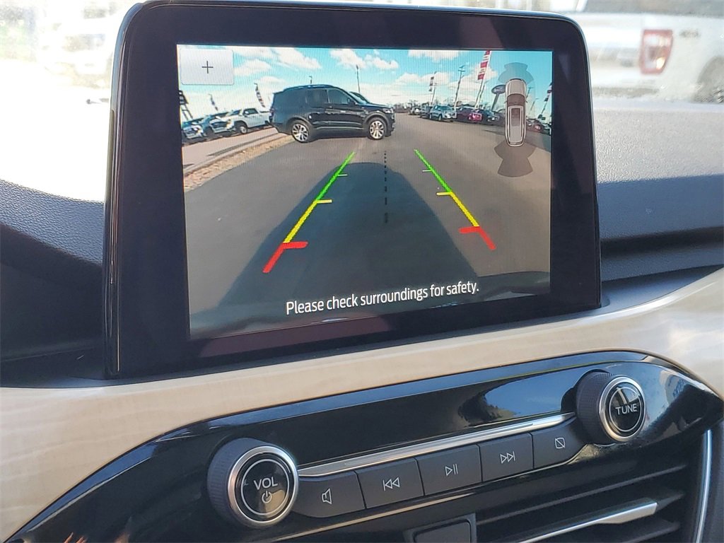 Used 2022 Ford Escape Titanium w/ Titanium Elite Package image 18