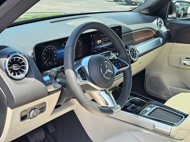 New 2026 Mercedes-Benz GLB 250 4MATIC image 14